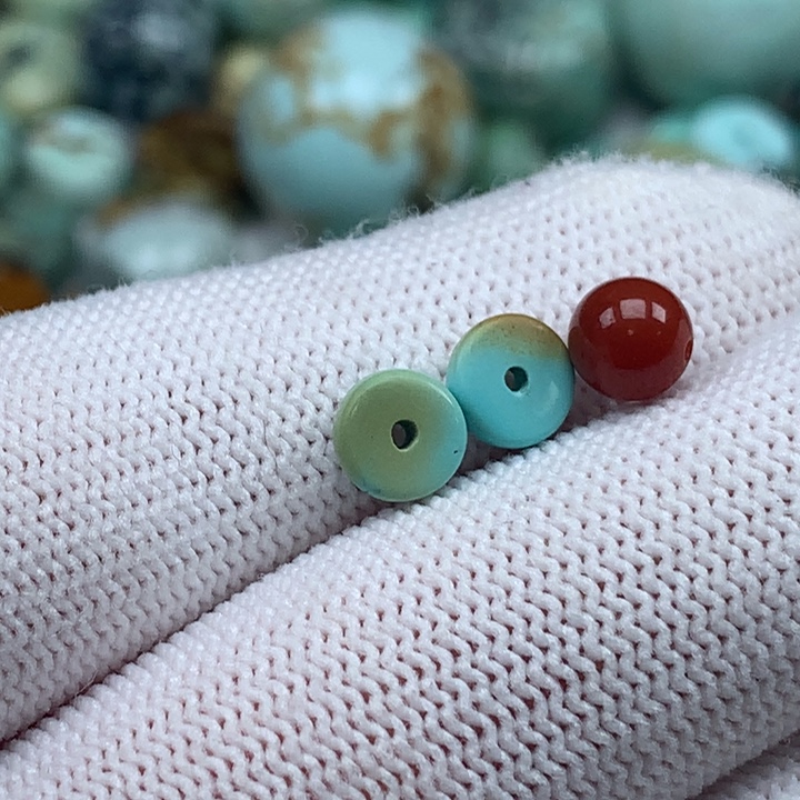 南红玛瑙未镶嵌珠宝奇石