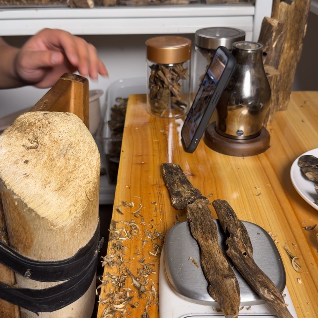 沉香陆河虫漏32克