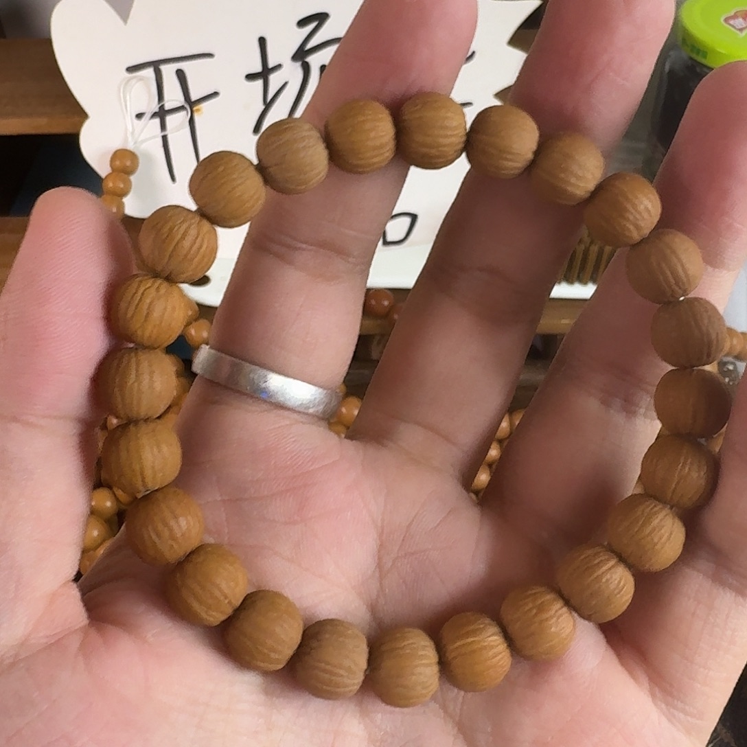 吊坠猴头核桃911凤羽