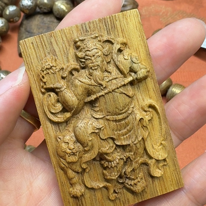 大叶紫檀（黑酸枝木类）
