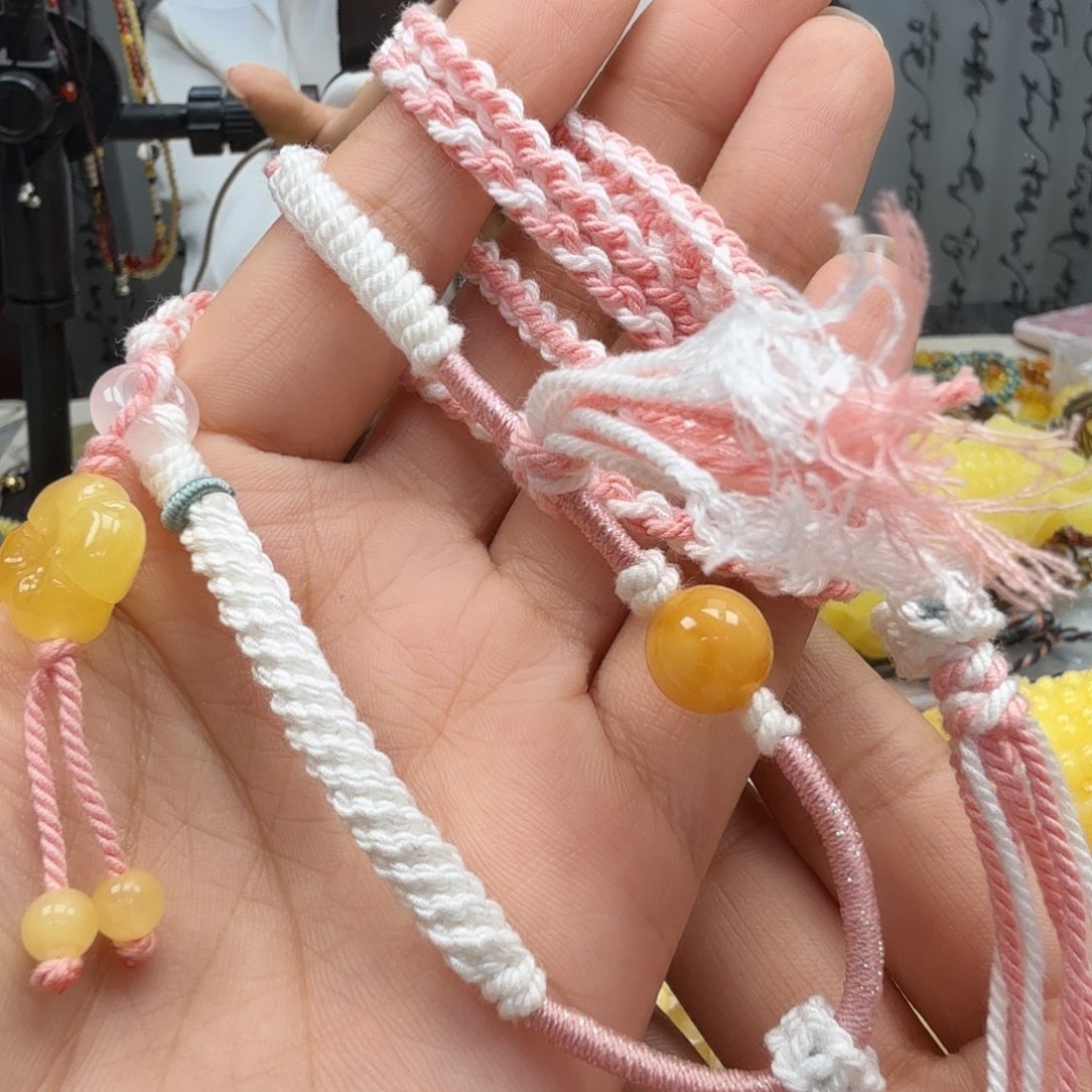 裸石琥珀未镶嵌你好