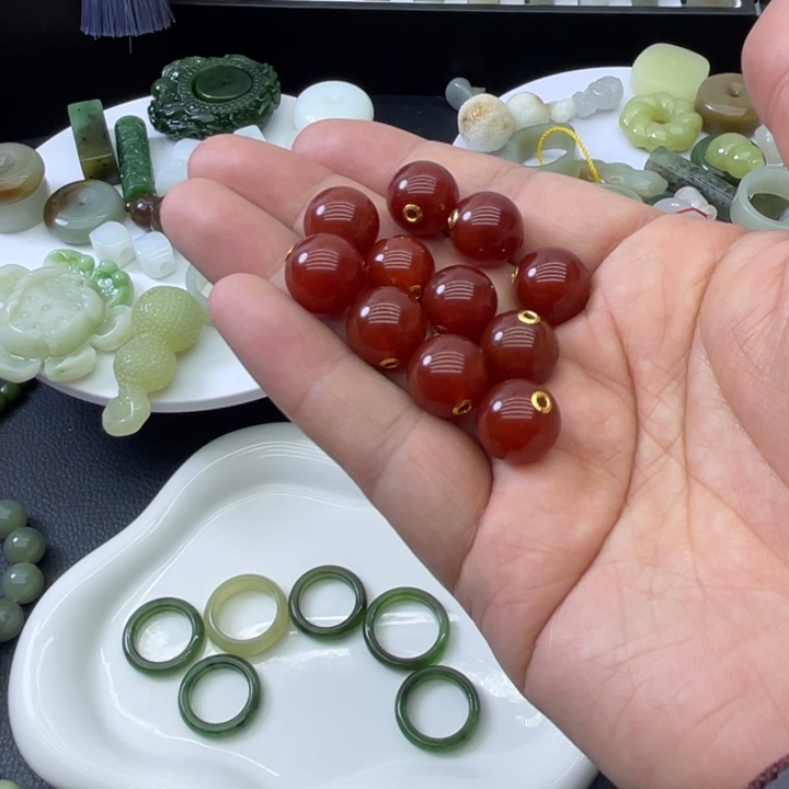 和田玉（糖玉）未镶嵌珠宝半成品