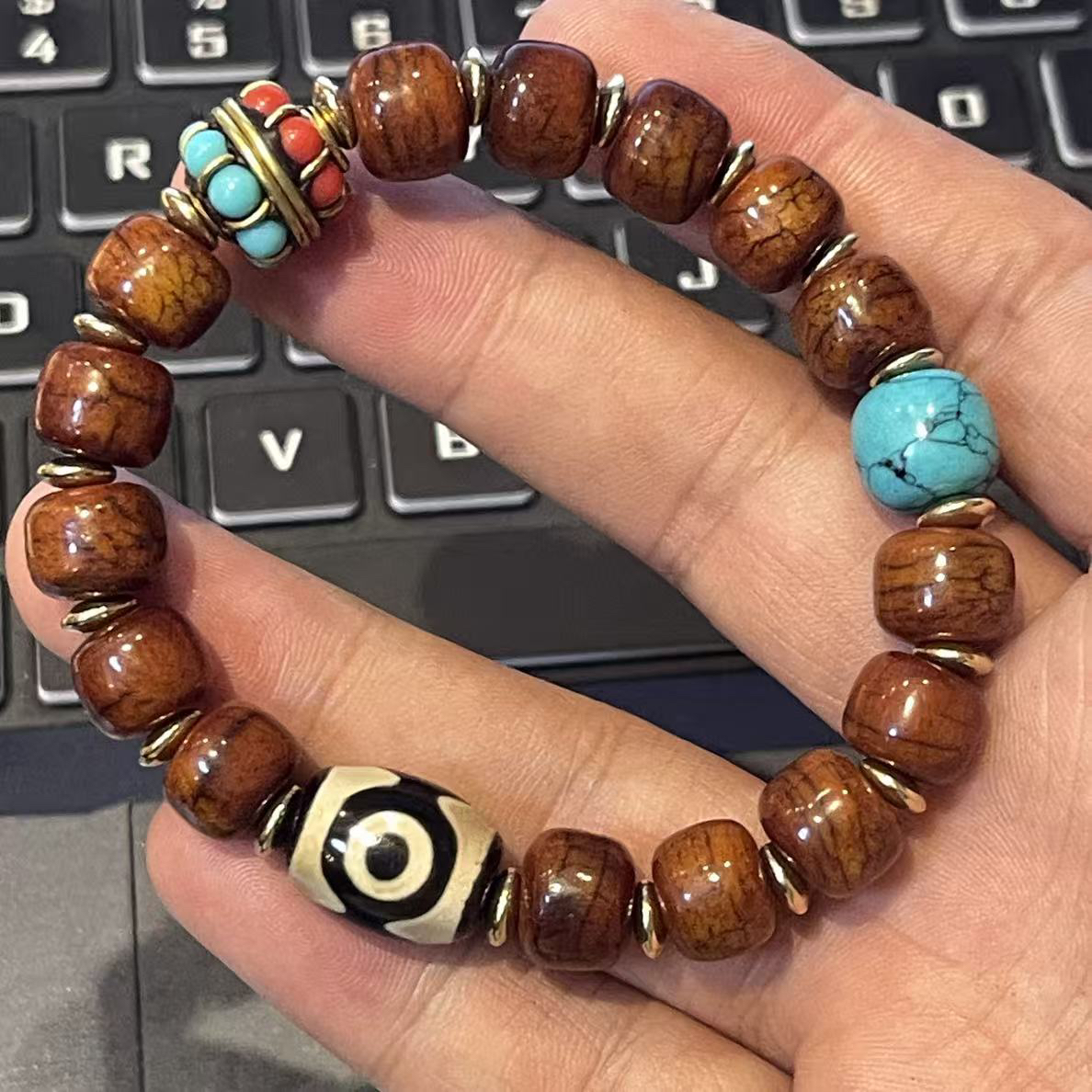 藏式琉璃手串，特色好物别错过 乱拍随机发货