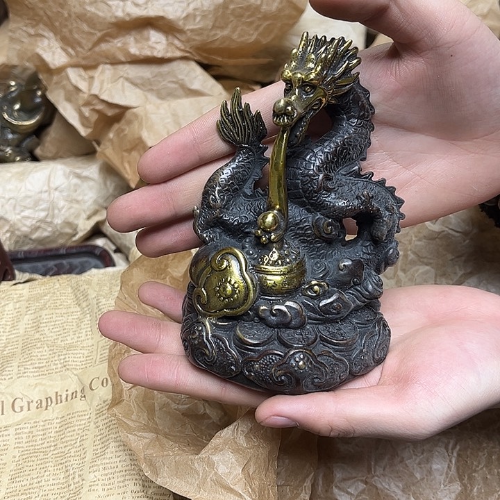 大叶紫檀（黑酸枝木类）