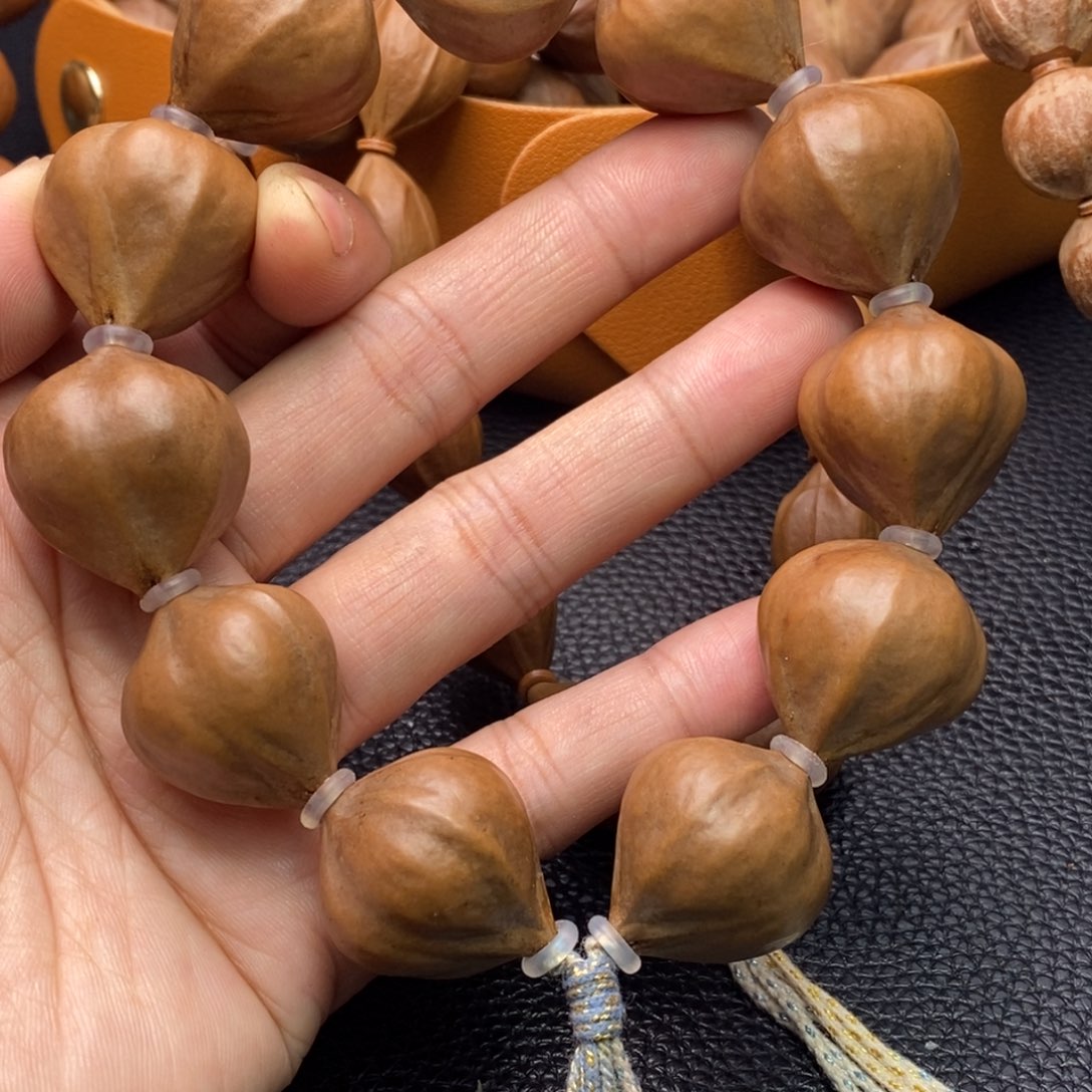 手串/手链橄榄核2.4*2.6左右