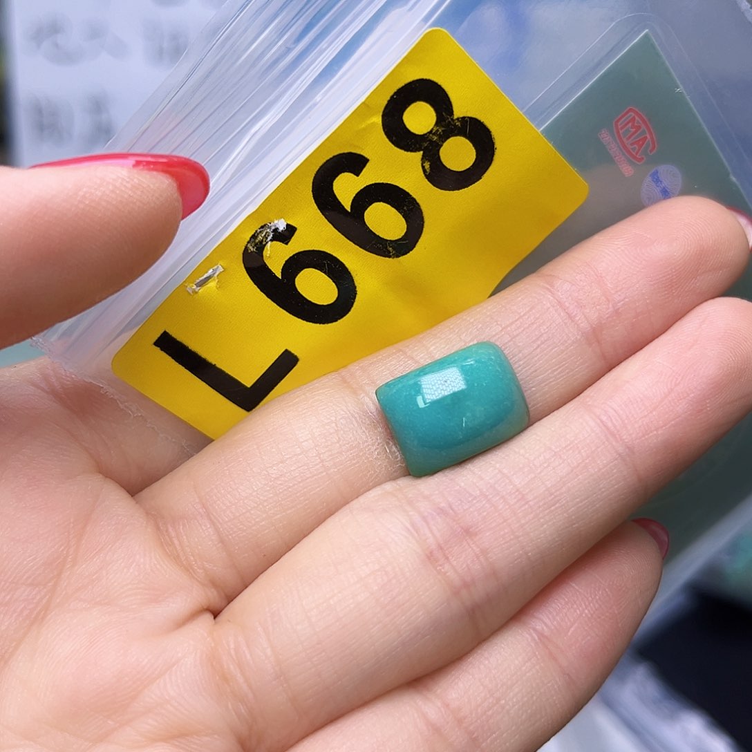 绿松石未镶嵌珠宝半成品