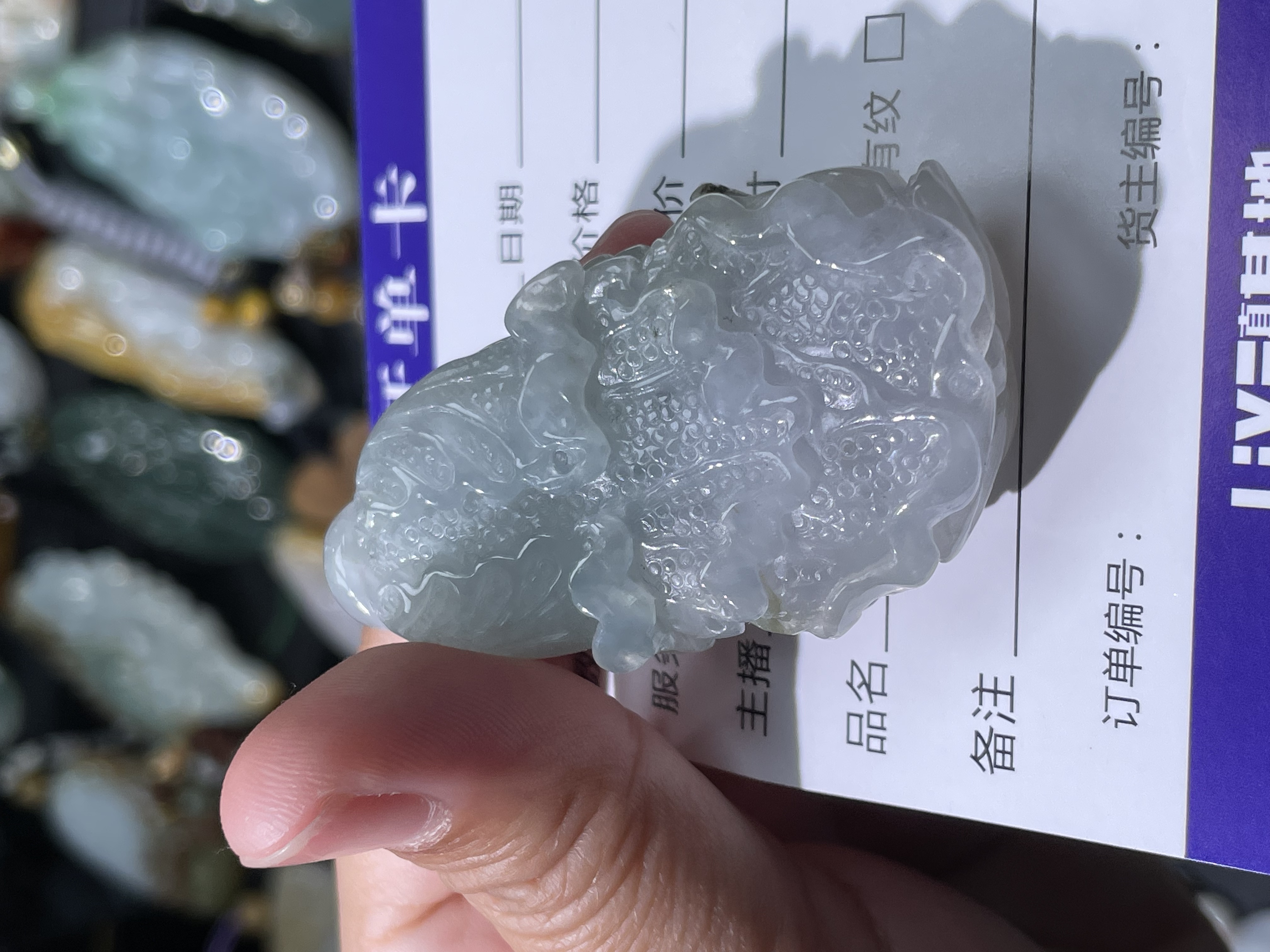 缅甸天然A货翡翠仿古牌雕刻白色平安无事大气男款精雕高冰仿古