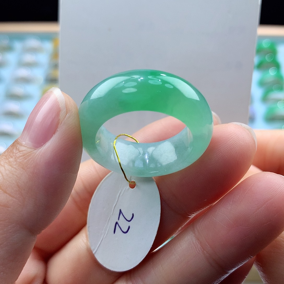 翡翠戒指未镶嵌2122圈