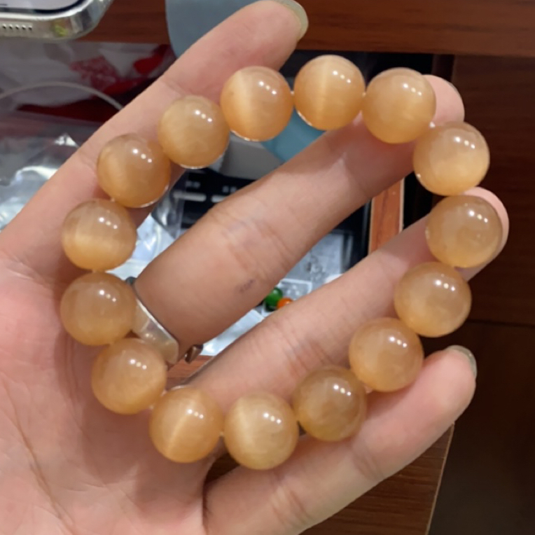   997  卡14灰猫眼手串