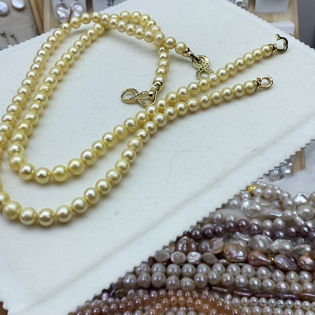 淡水珍珠颈饰未镶嵌