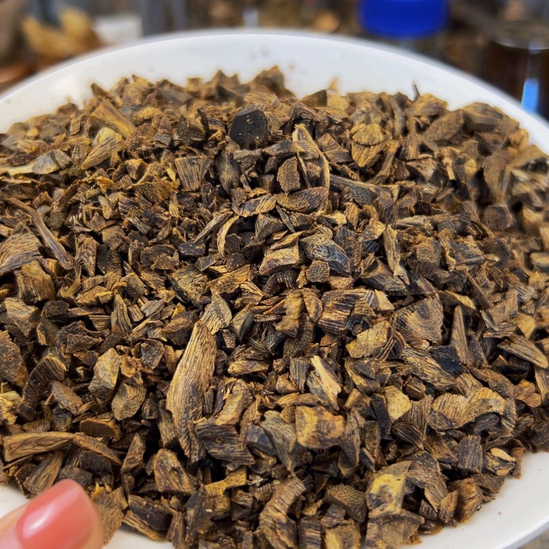 c***e沉香碎屑沉香海南棋楠白棋树丁小米粒127克送炉子