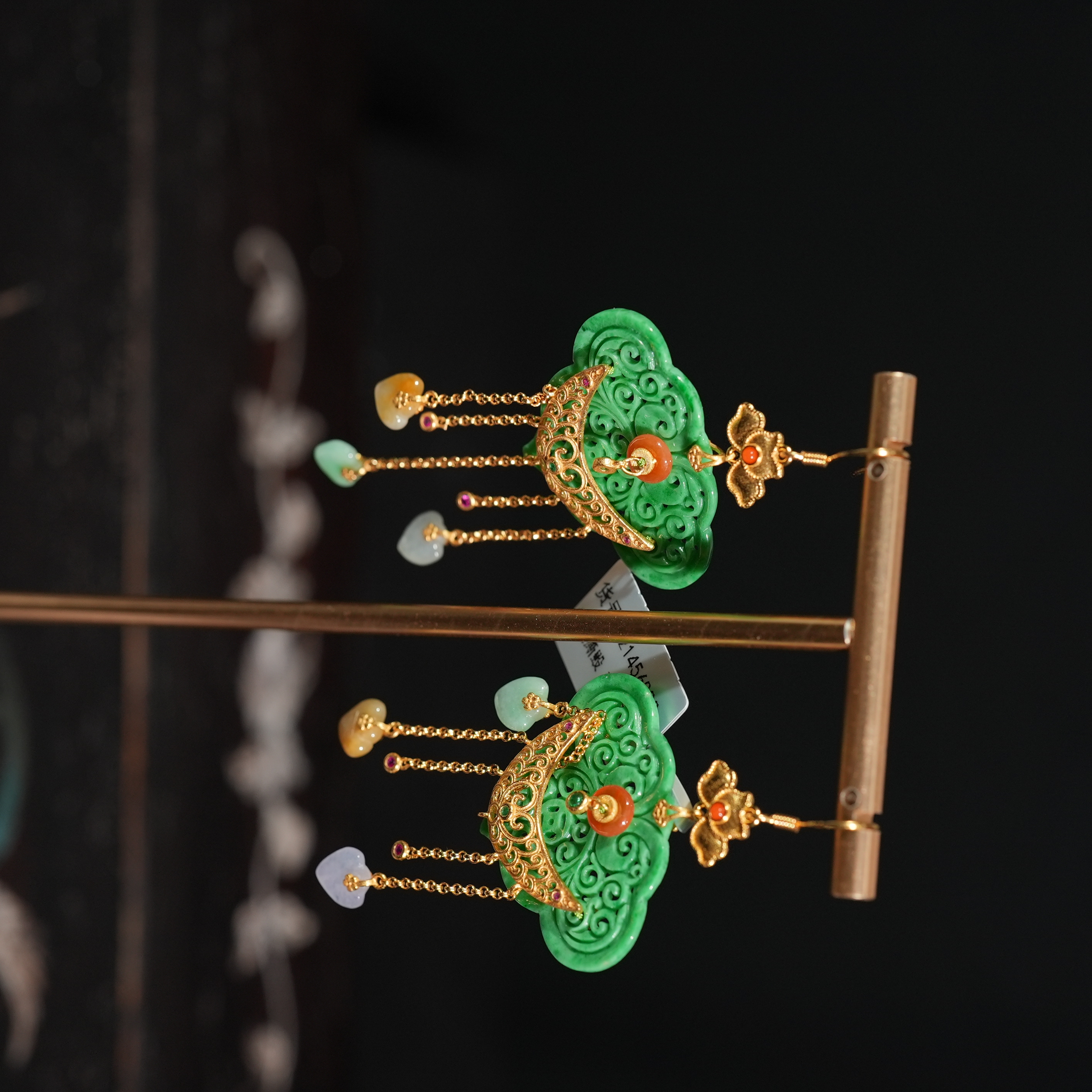 12.20香港王老板-翡翠a货镶嵌耳饰3e21