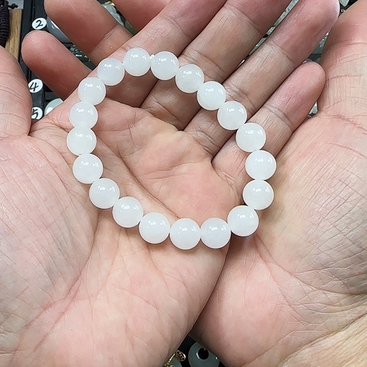 和田玉手链未镶嵌10毫米直径