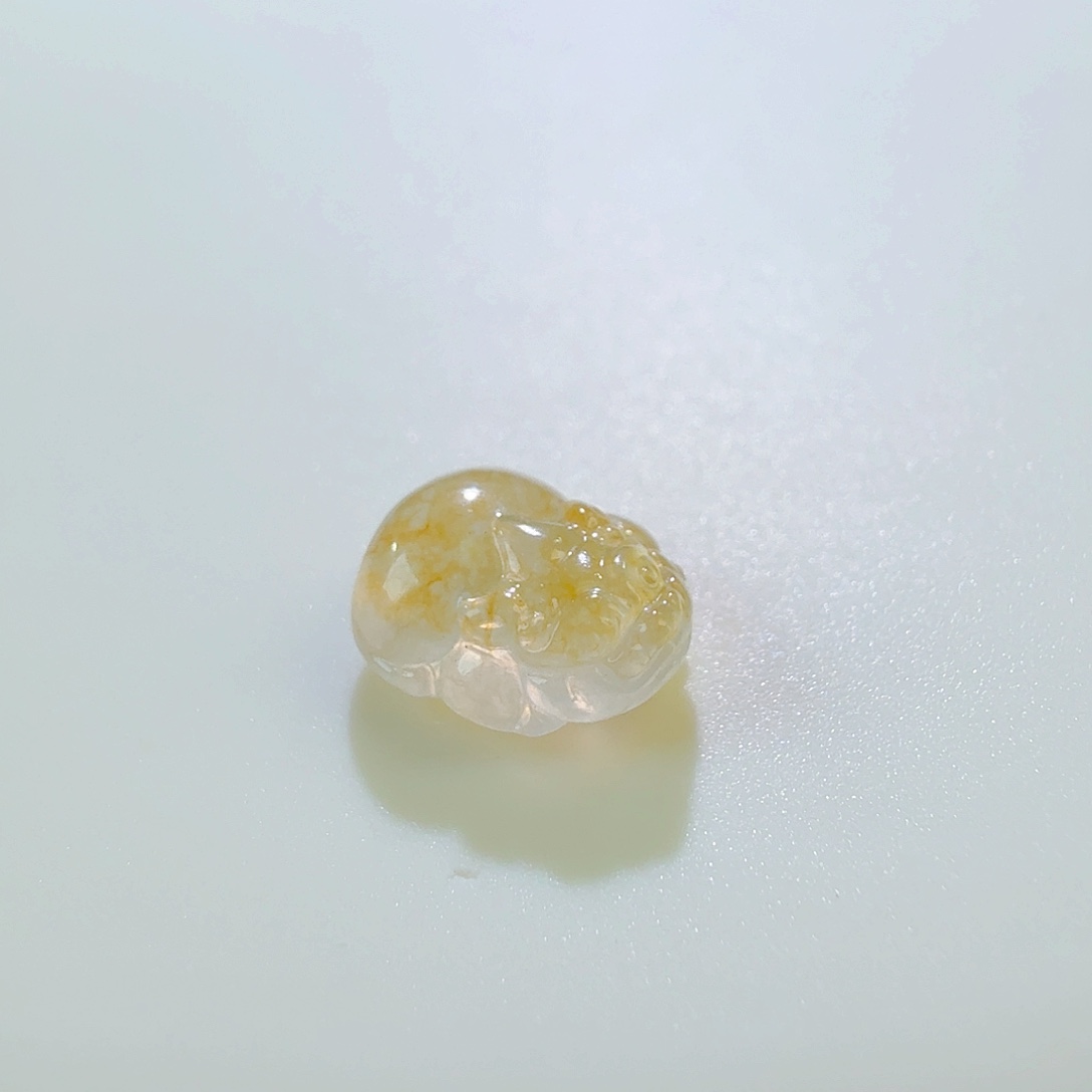 翡翠裸石冰黄翡皮裘