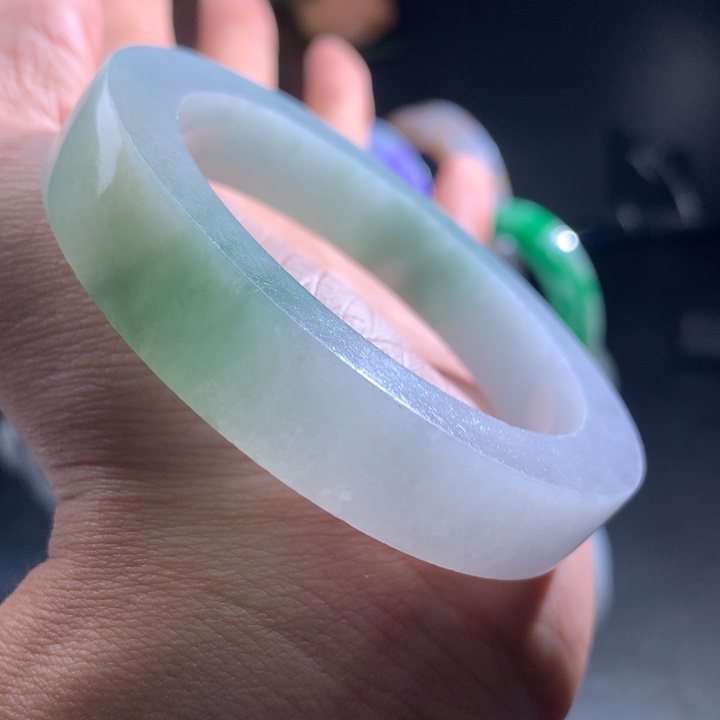 定制翡翠手镯未镶嵌