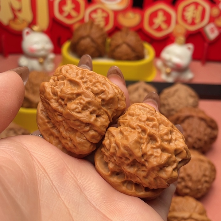 文玩核桃吊坠001蛤蟆头39有修