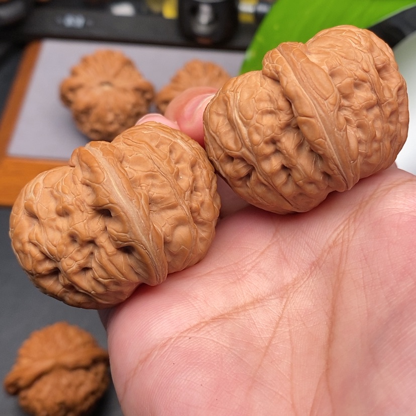 【闪购商品】文玩核桃把件元宝全品43.8