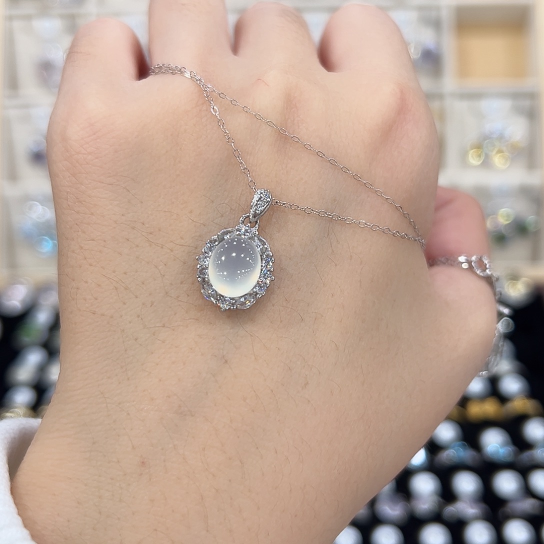 J***-蛇纹石玉银S925镶嵌吊坠(赠链)