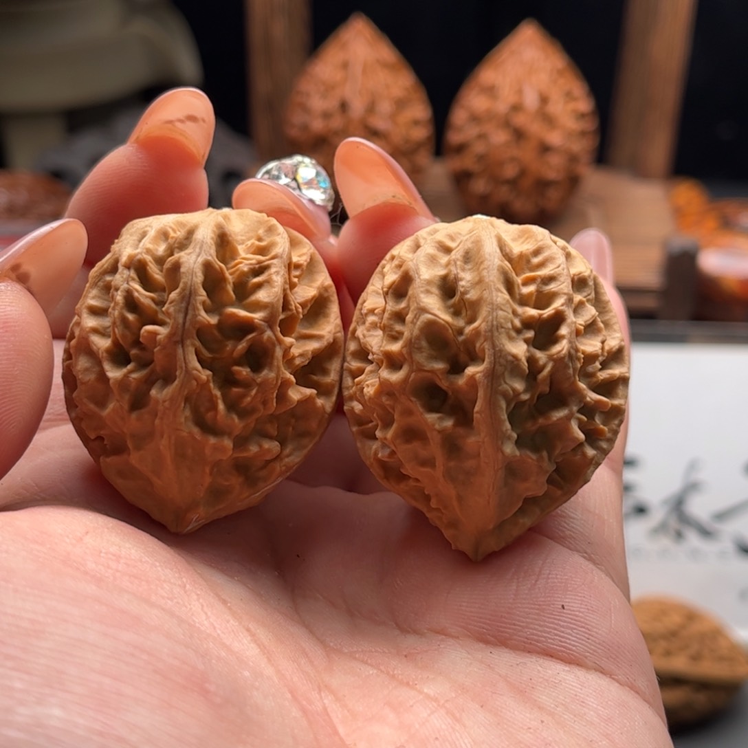 文玩核桃把件关东木子家楸大胖33