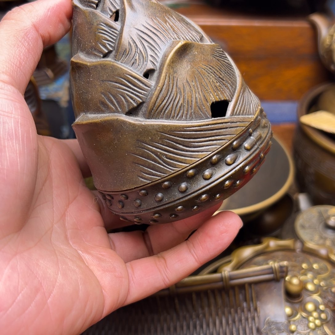 精美铜器点击下单