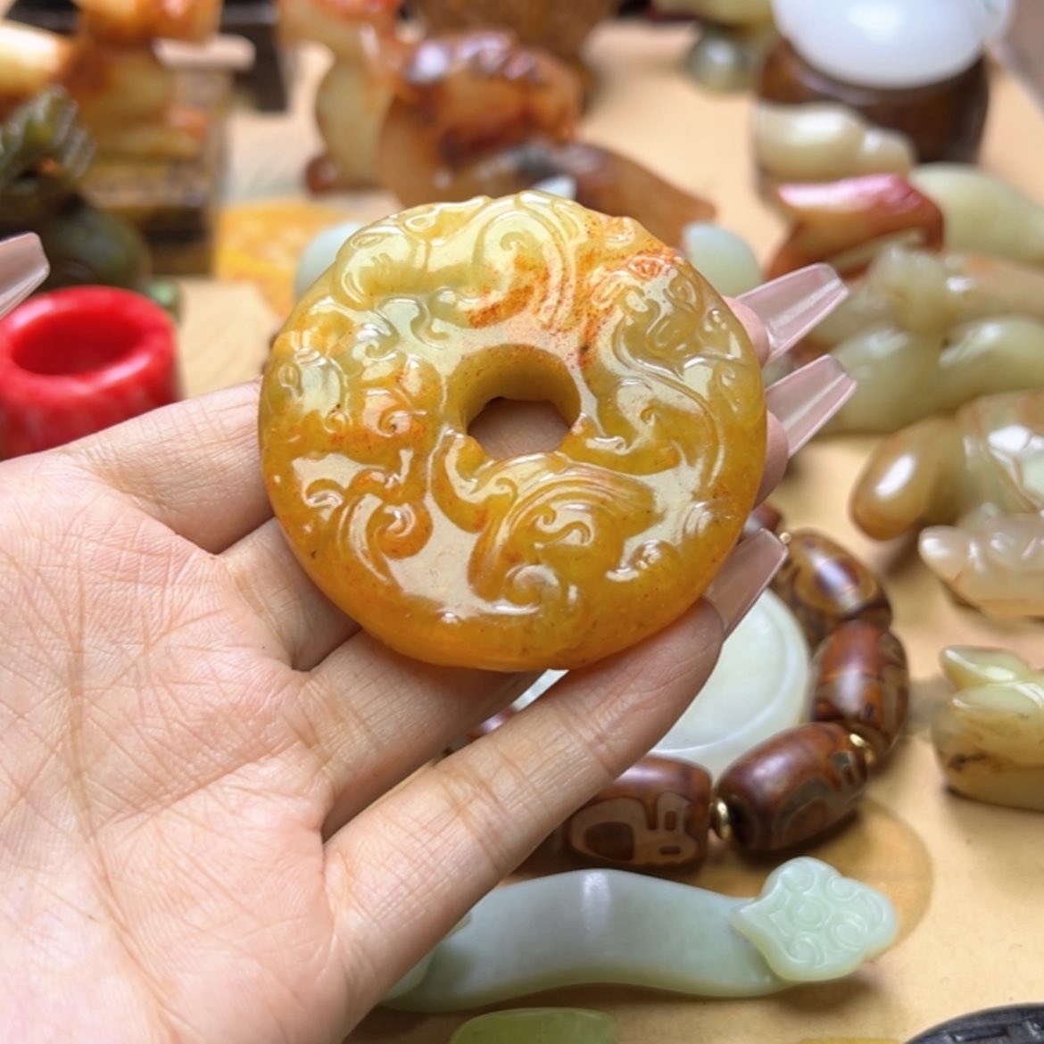 【闪购商品】蛇纹石玉颈饰未镶嵌