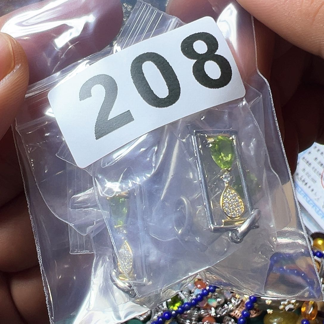 橄榄石颈饰银S925镶嵌