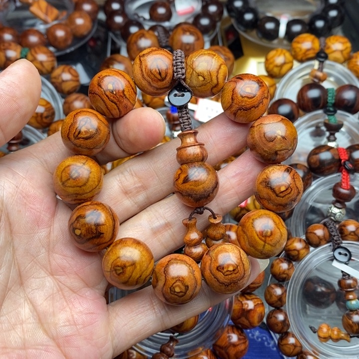 黄花梨/降香黄檀手串/手链明***法1.8鬼眼