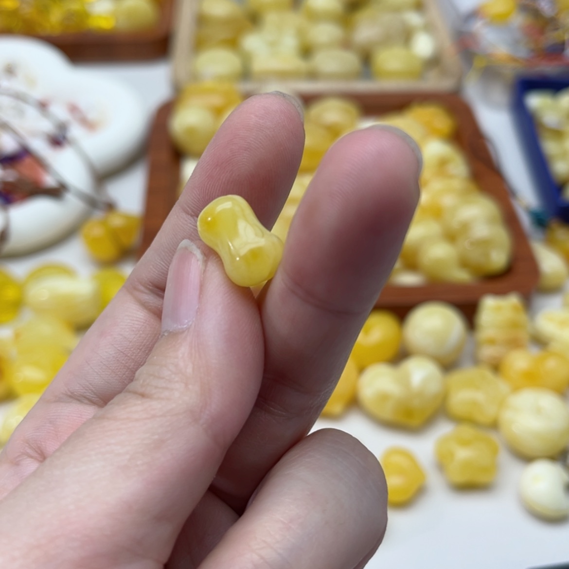 【闪购商品】未镶嵌蜜蜡裸石配饰