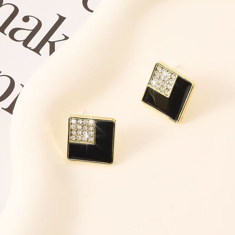 铜合金玻璃耳饰 气质日韩女法式复古几何时尚耳钉简约黑色素款