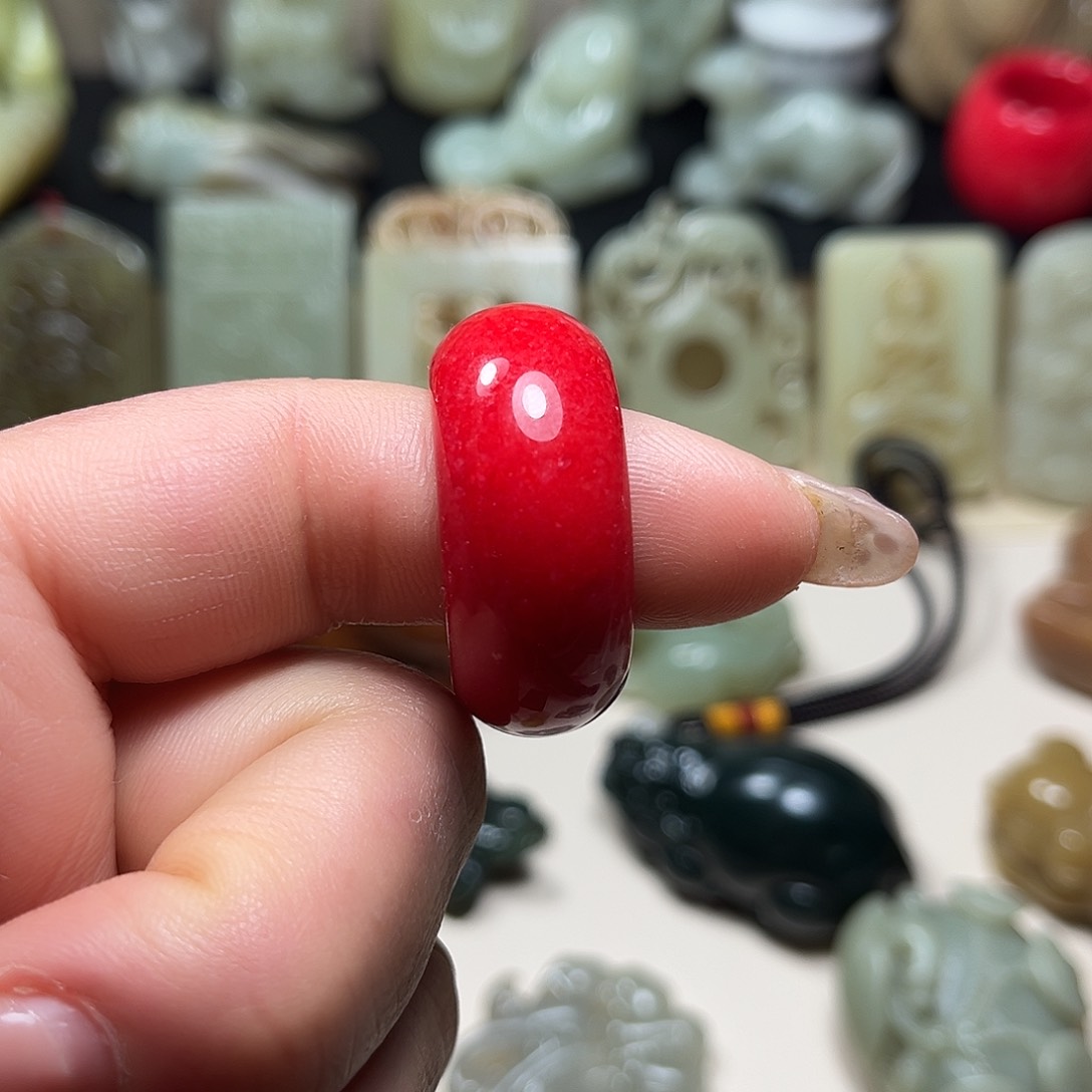 白玉菩提吊坠白玉菩提吊坠