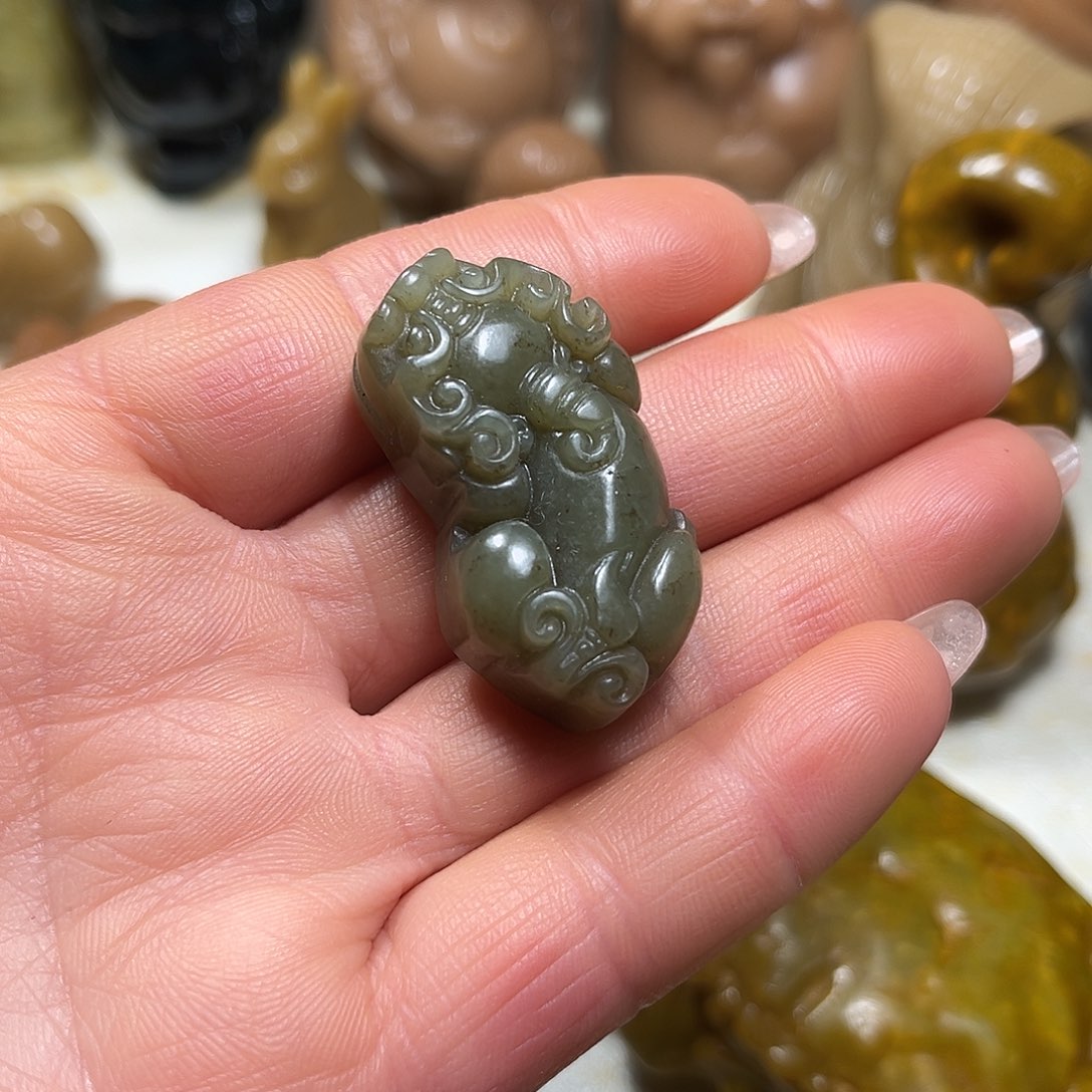 白玉菩提吊坠白玉菩提吊坠