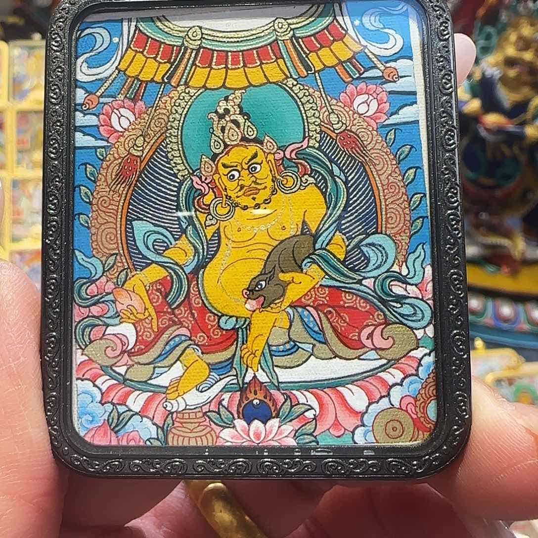 装裱画都***猴黄财神带壳子的