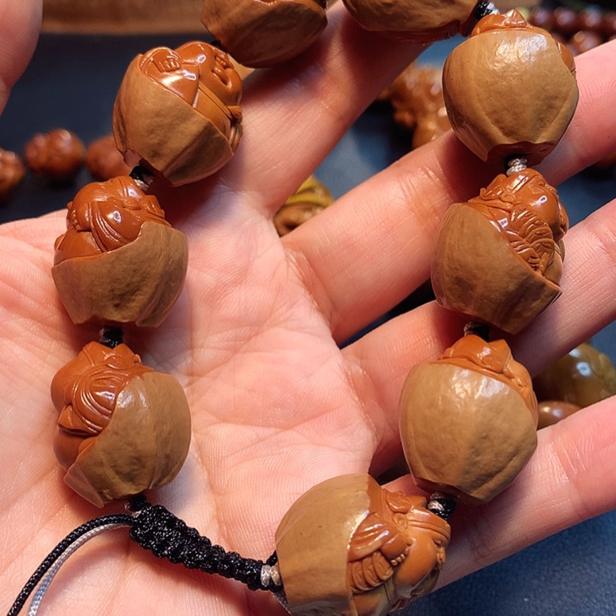 【闪购商品】橄榄核手串/手链飞*橄榄雕