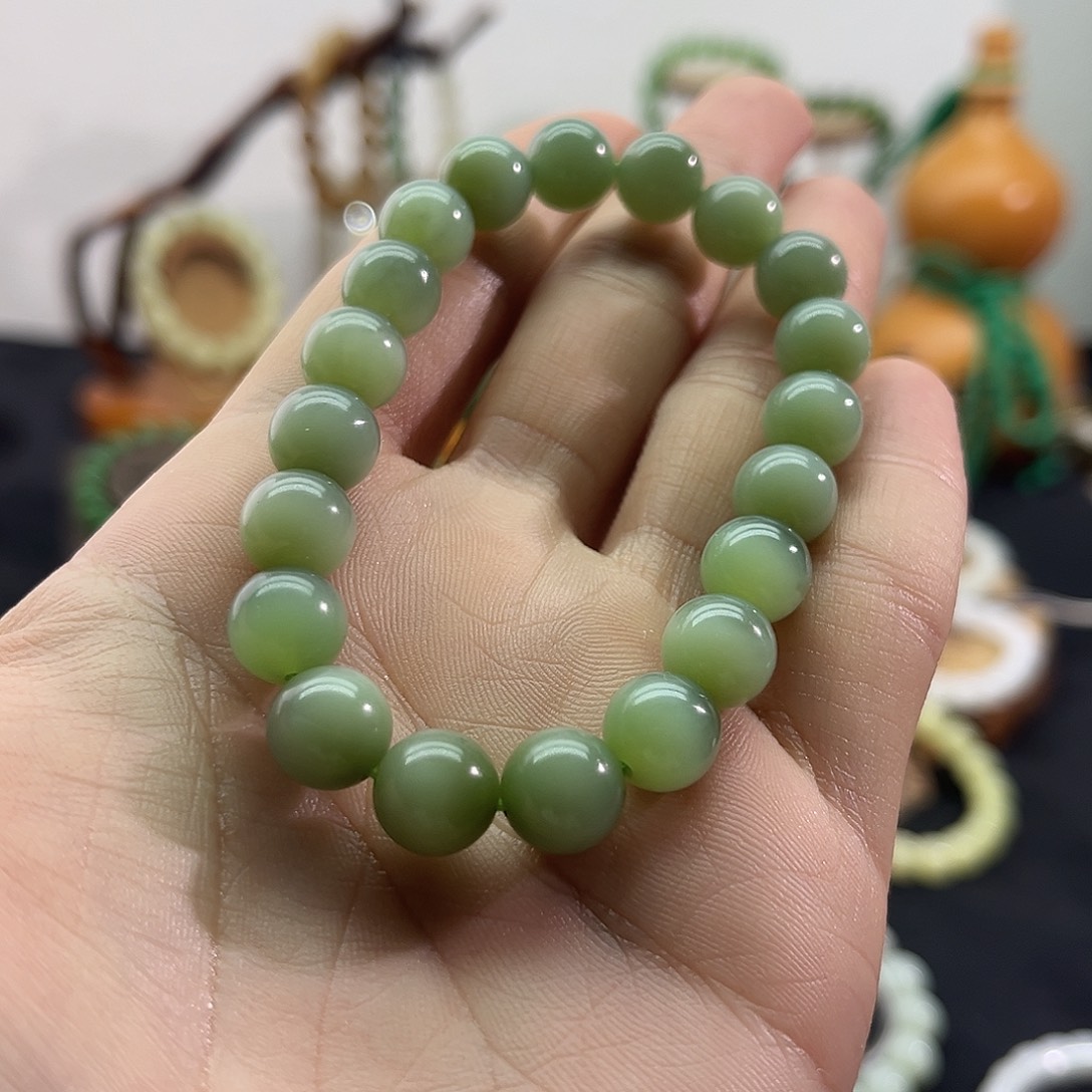 和田玉未镶嵌颈饰俄碧-粉青手串-10mm