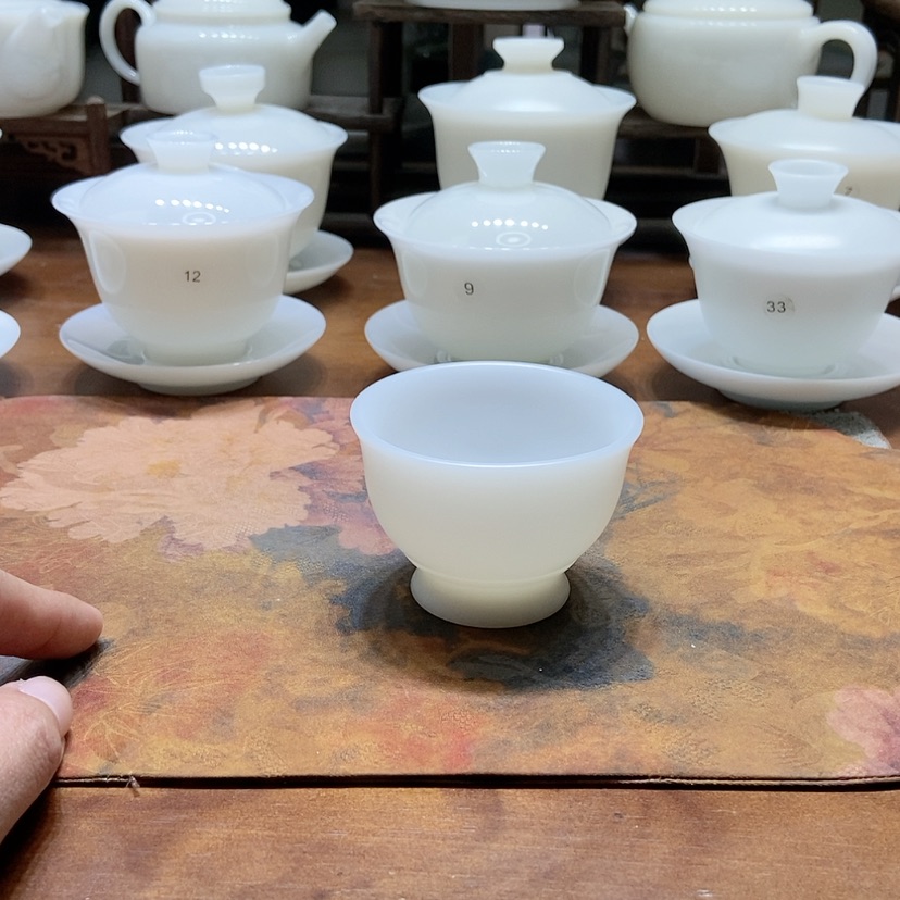 【闪购商品】我想去买东西的路上我在吃宵夜