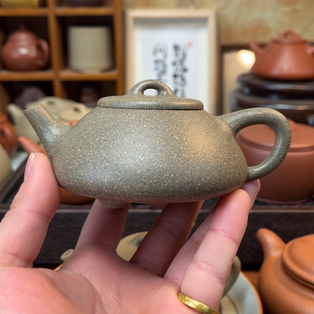 紫砂茶壶大水潭 清灰紫泥