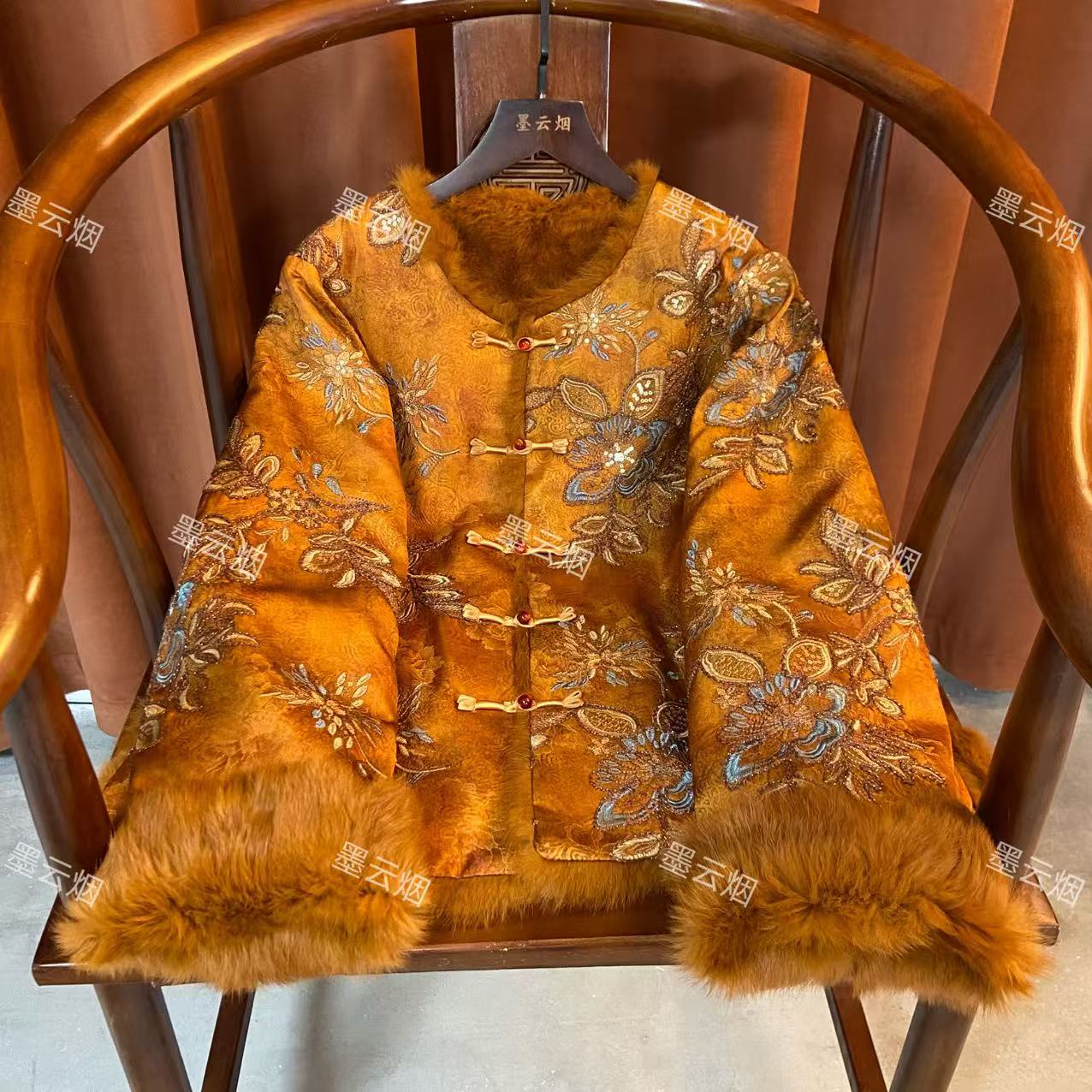 【望锦】新中式双面穿桑蚕丝兔毛刺绣系扣时尚潮流女装秋冬款中国风