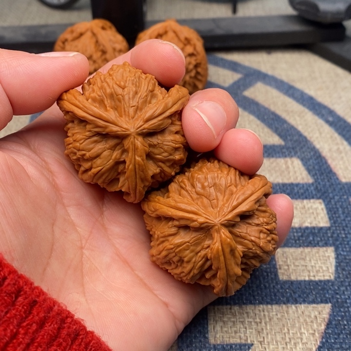 吊坠文玩核桃随*三棱