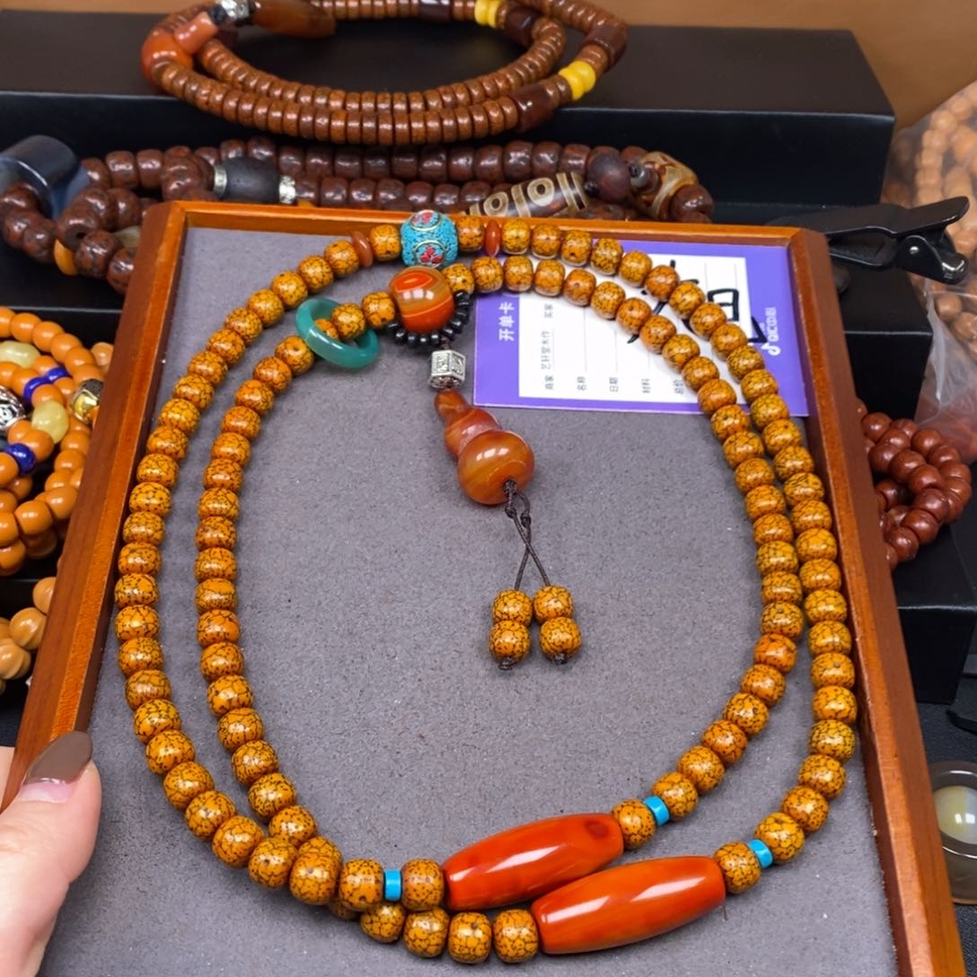 星月菩提吊坠江**泳星月