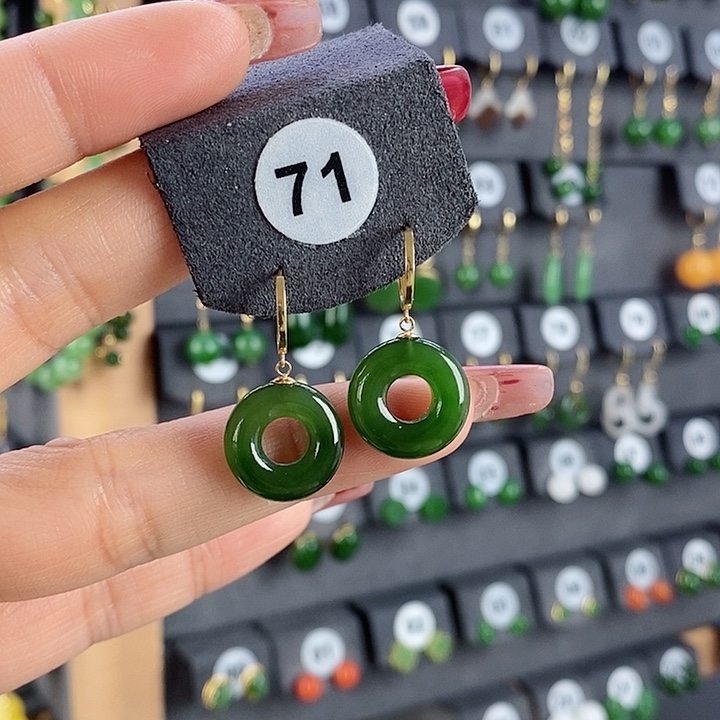 和田玉耳饰18K金镶嵌