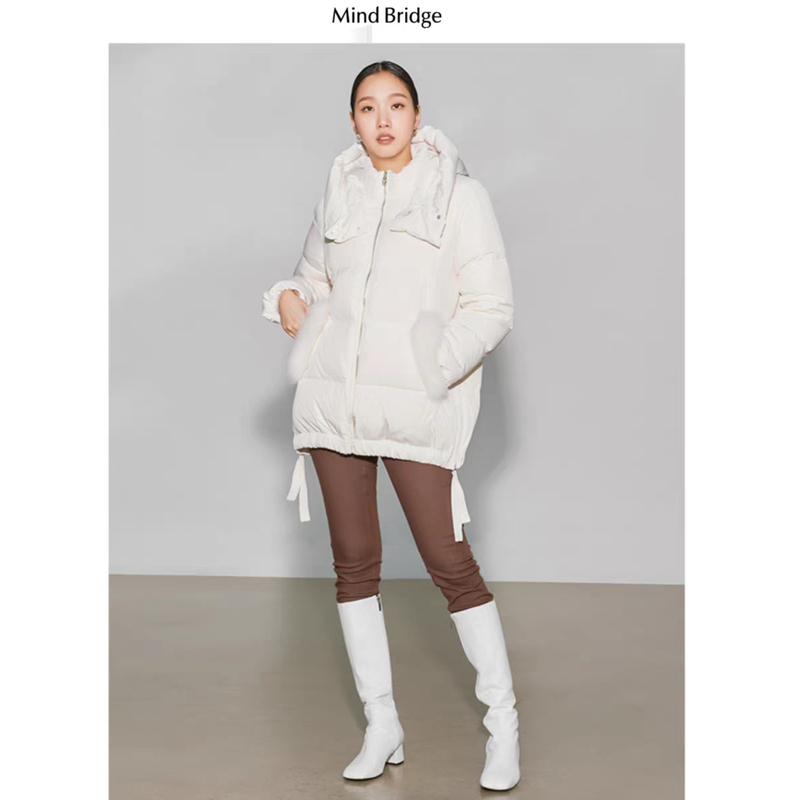 冬款女时尚百搭显瘦潮流连帽羽绒服8240