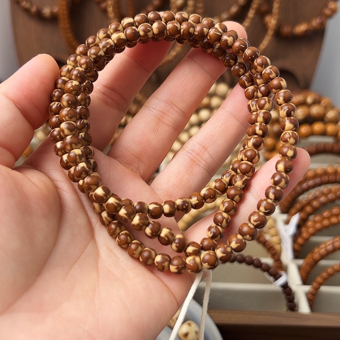 芉***岆手串紫金鼠紫金鼠鼠尖纯肉火焰纹脖挂6*5mm