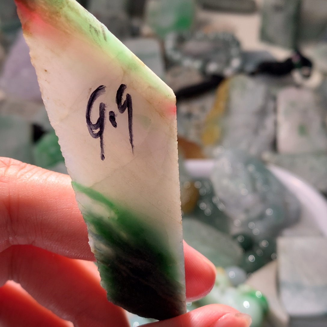 翡翠裸石翡翠原石片料