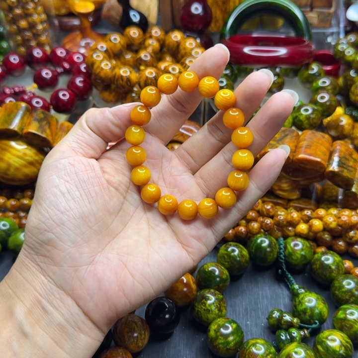 松木琥珀木文玩手串