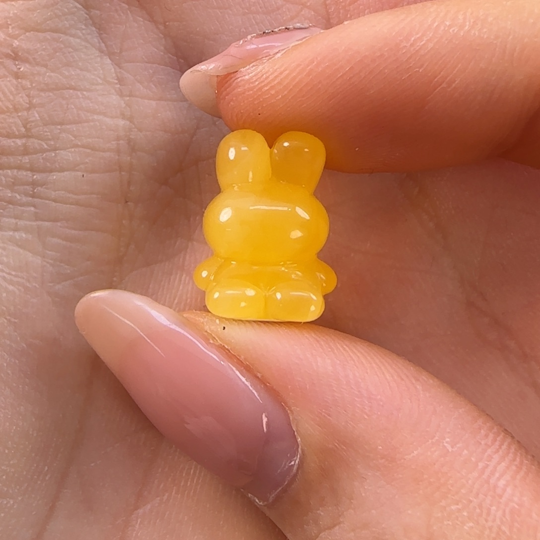 裸石琥珀未镶嵌念****、琥珀