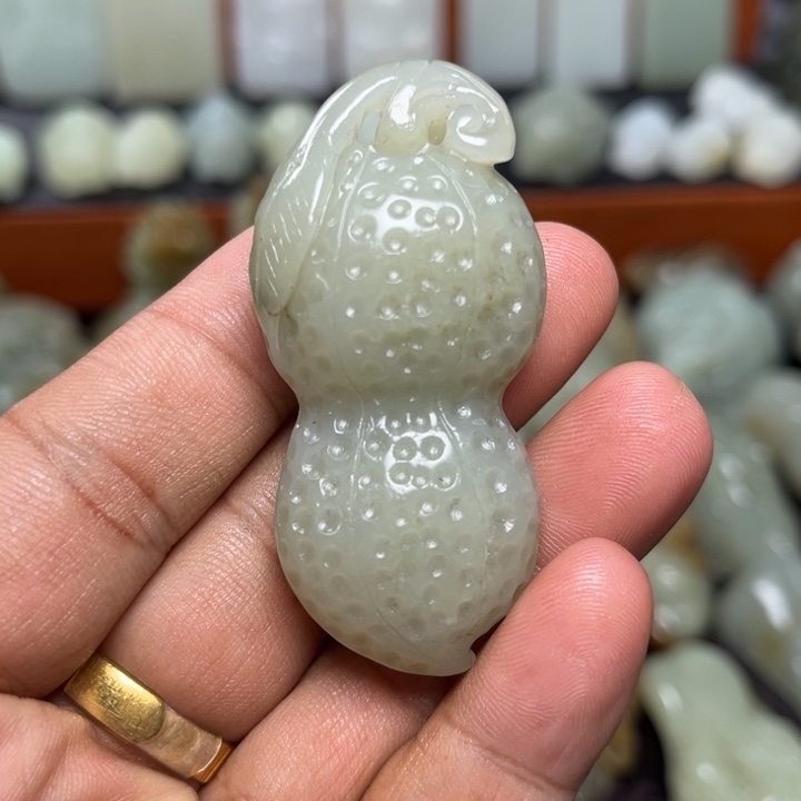 未镶嵌和田玉挂件