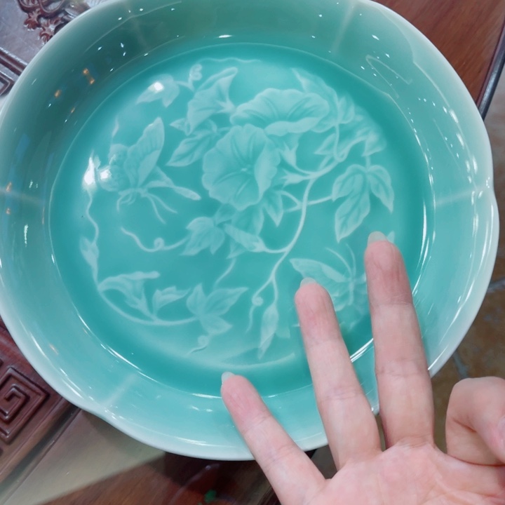 青瓷南*?哈哈哈哈哈哈哈
