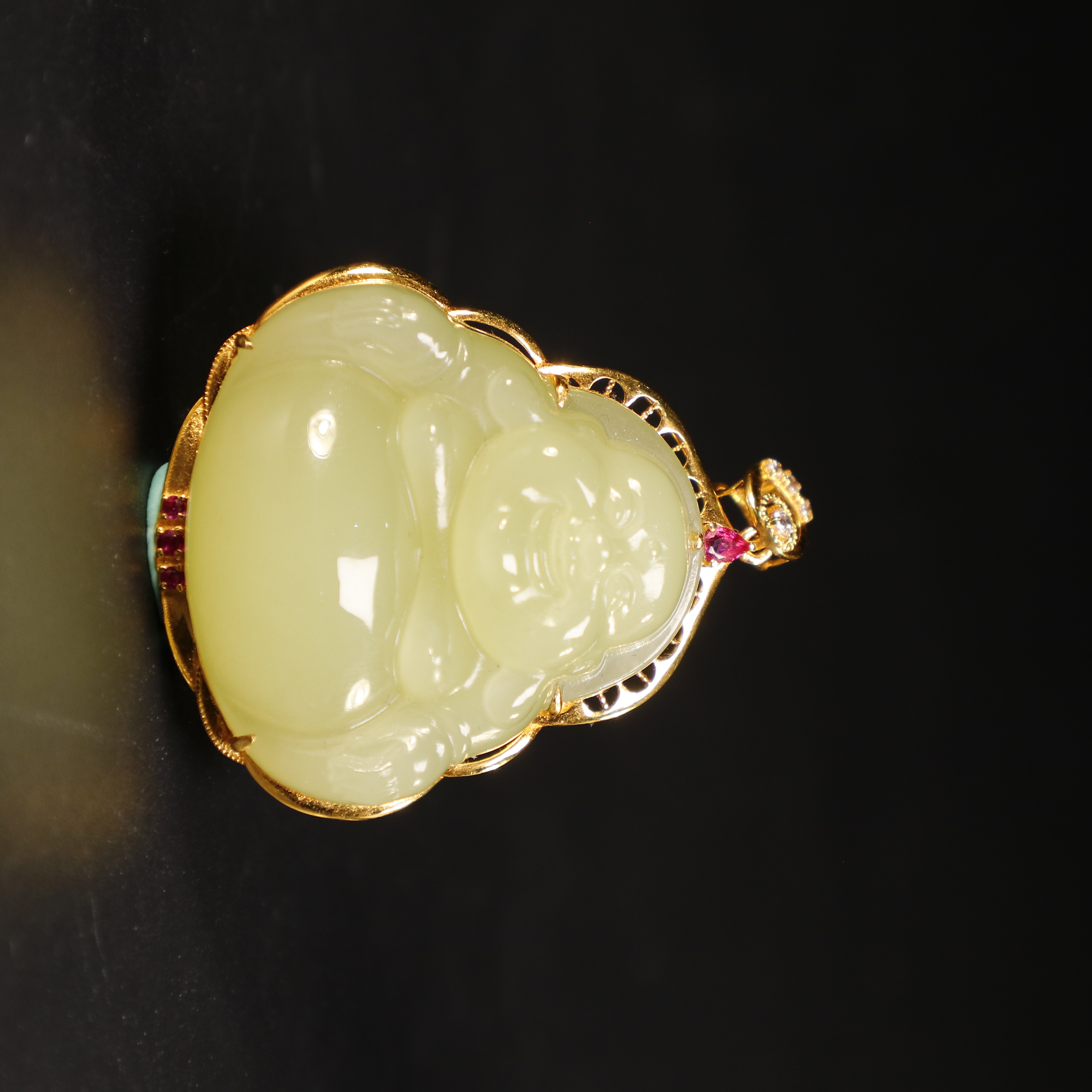 lot8809 和田玉黄口佛公挂坠/云南典藏