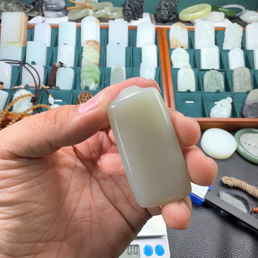 和田玉挂件未镶嵌