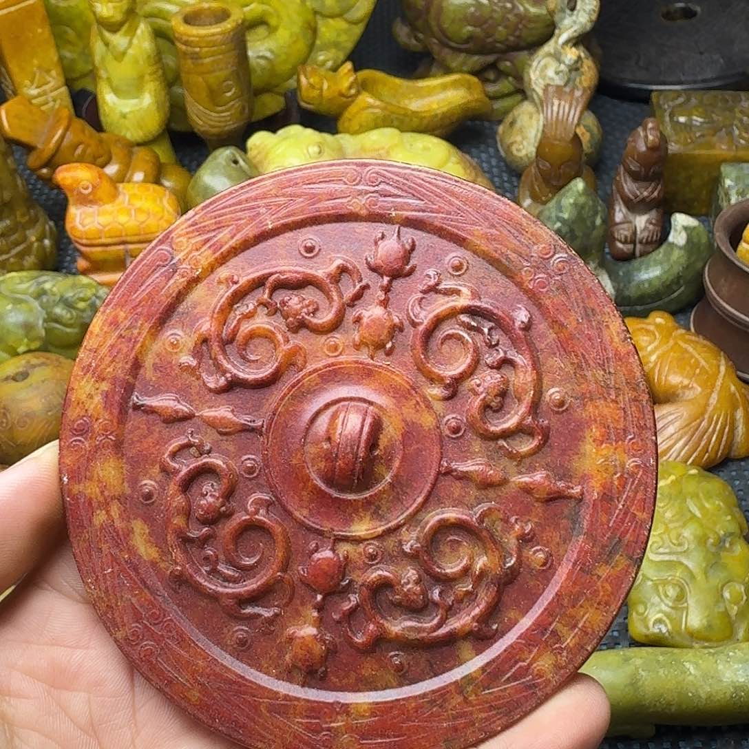 白玉菩提吊坠。。。